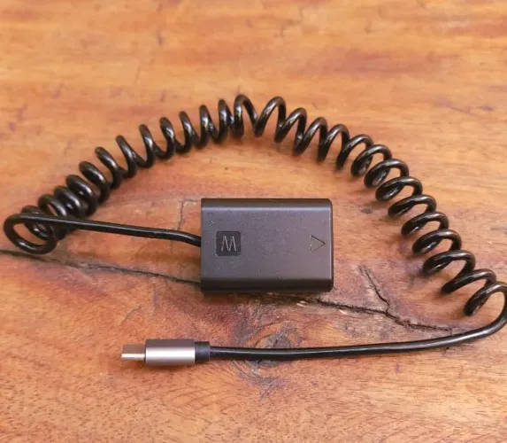 Adaptador de bateria para Câmera Sony ZVE10