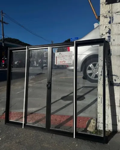 Janelas 1.00x1.20 4 folhas alumínio preto - Apartir de R$479,00