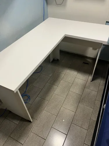 Mesa em L