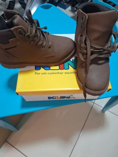 BOTA MENINO KLIN caramelo London tam 32