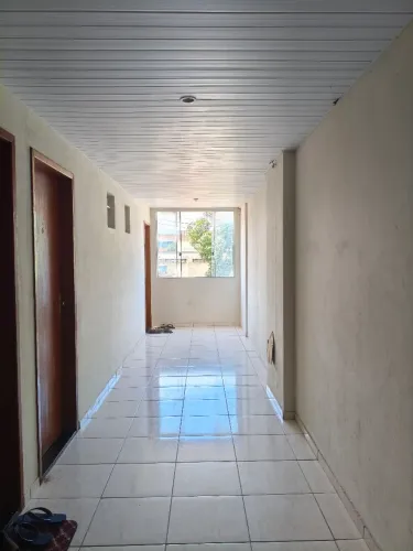 Kitnet para no máximo duas pessoas sem animais de estimação! Ótima localização!
