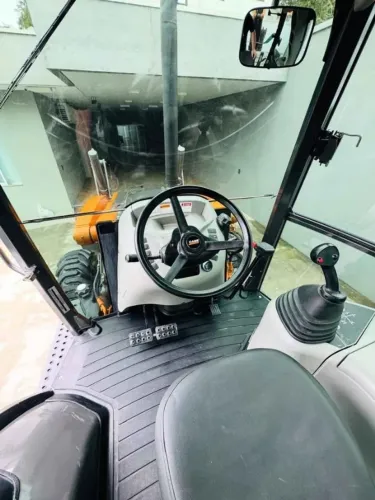 Volkswagen 2019 case 580n