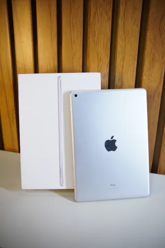 iPad 9