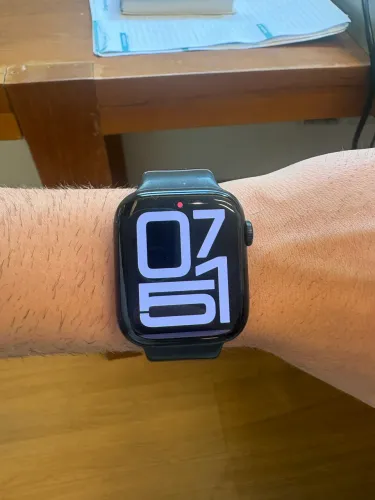 Apple Watch Serie 9 + GPS 45MM, Aluminum e Ceramic Case