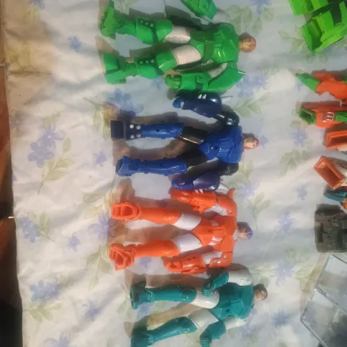 Lote de figuras antigas para custom ou reposição