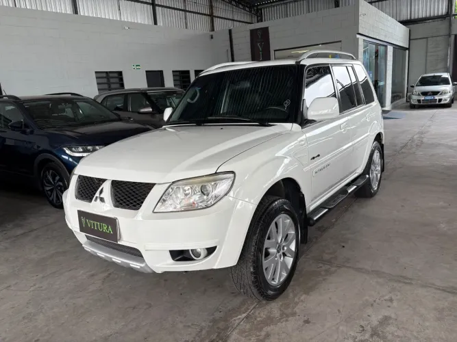 Mitsubishi Pajero TR4 2.0/ 2.0 Flex 16V 4X4 Aut. 2015