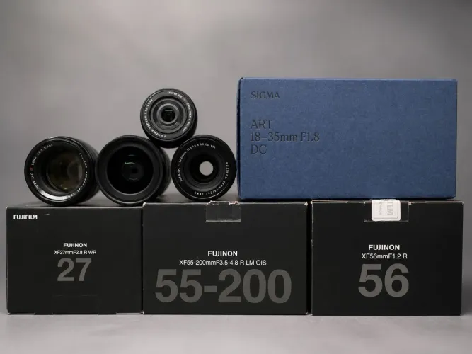Kit Lentes para Fujifilm X - 27mm f2.8, 56mm f1.2, 55-200mm f3.5-4.8, 17-40mm f1.8
