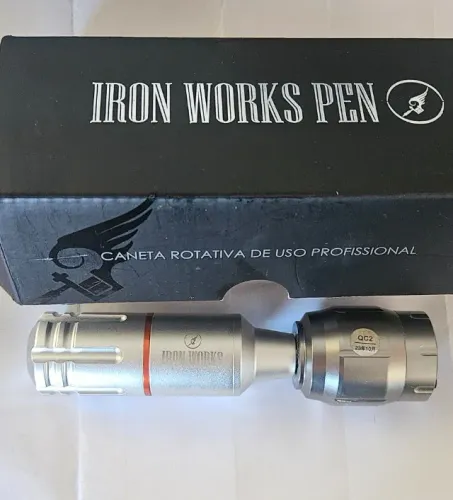 Máquina Profissional de Tatuagem e Micropigmentação Iron Works