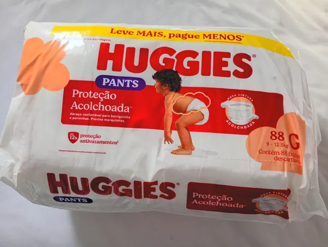 Fraldas shortinho huggies 88 fraldas