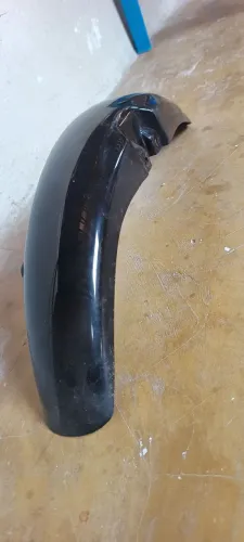 Paralama preto de 125