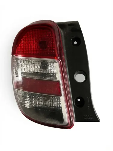 Lanterna Traseira Nissan March Original - Lado Esquerdo ( Motorista)