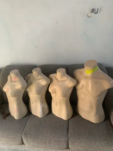 Manequins