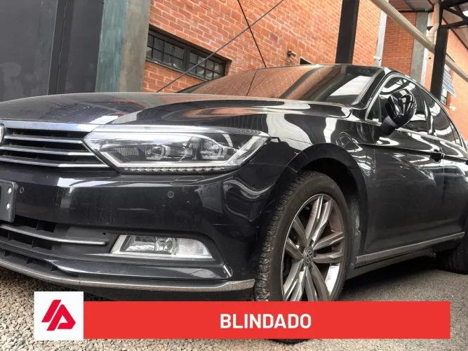 Volkswagen Passat Highline 2.0 TSI 220cv Tip. 2018