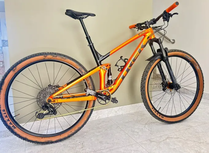 BICICLETA TREK TOP FUEL 7 SXTAM. L OG-BK