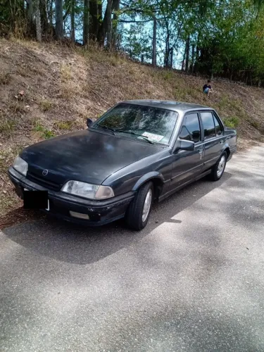 Chevrolet Monza GLS/ Hi-tech 2.0 EFI 2P E 4P 1996