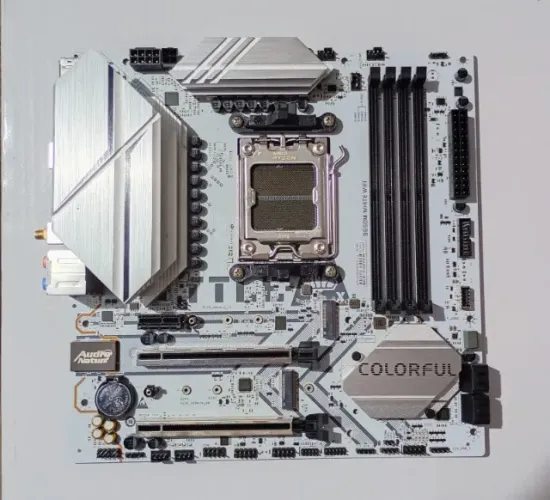 Placa mãe Colorful BATTLE-AX B650M-WHITE WIFI V14