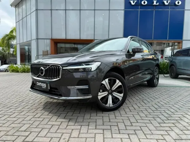 Volvo XC-60 T-8 Plus 2.0 AWD (híbrido) 2024