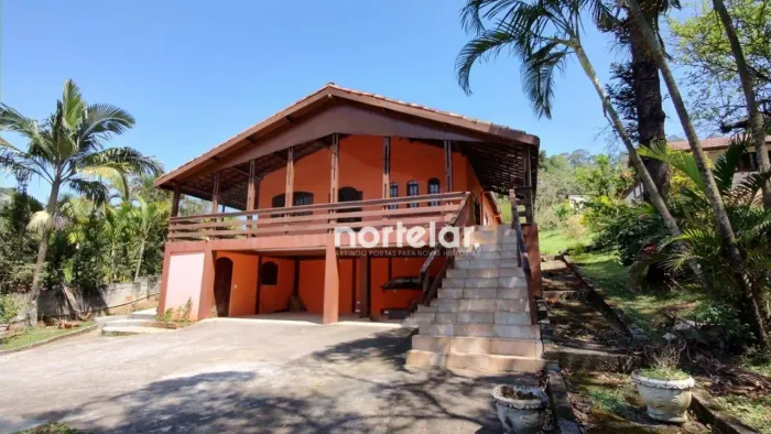 Chácara com 3 dormitórios à venda, 2184 m² por R$ 1.700.000,01 - Chácara Jaraguá - São Pau