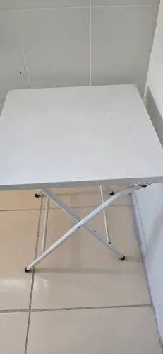 3 mesas de ferro dobráveis
