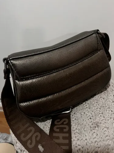 Bolsa em couro Schutz