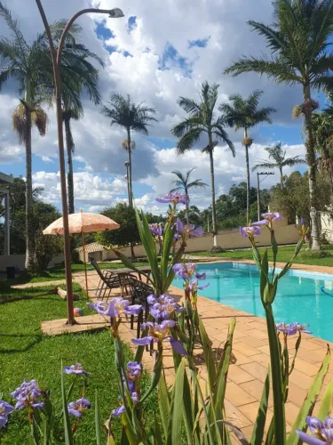 Chácara Para Temporada Em Mairiporã, Com 3 Quartos. Até 25 Pessoas