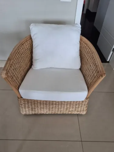 Lindas poltronas de palha