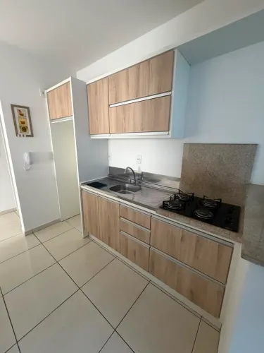 Alugo Apartamento Semi mobiliado