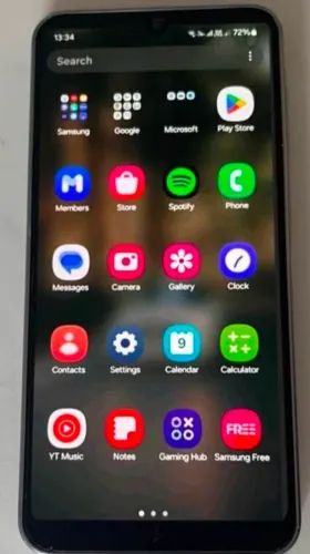 Samsung Galaxy A17 com caixa e carregador 