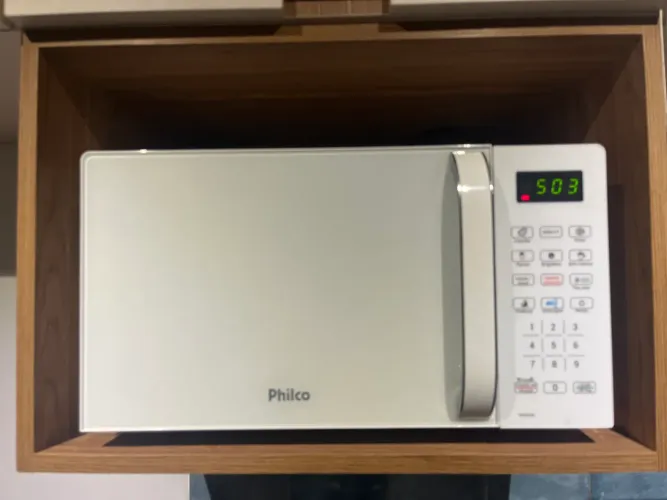 Micro-ondas Philco Branco - Excelente estado