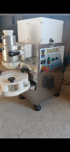 Modeladora de Salgados Maqtiva Magic 4.0