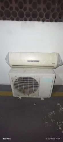 Vendo Split 12.000 btu's Komeco