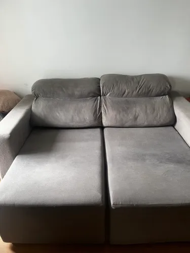 Sofá reclinável e retrátil cinza 