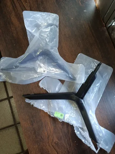 Vendo Pés para TV Samsung 55 polegadas