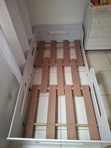 Cama montessoriana solteiro