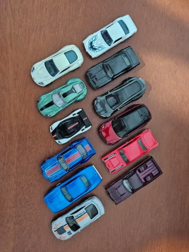 Lote de miniaturas Hotwheels