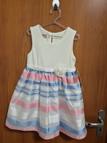Vestido Infantil luxo 5 anos Importado Novo