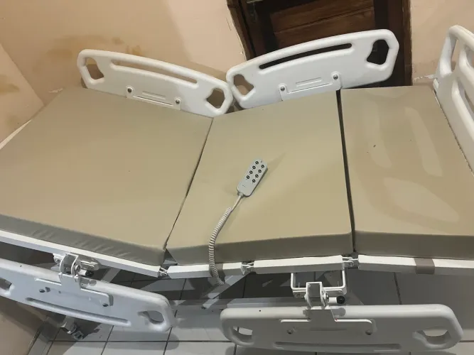 Cama Poltrona Hospitalar