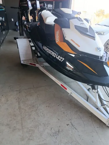Jet ski GTR215