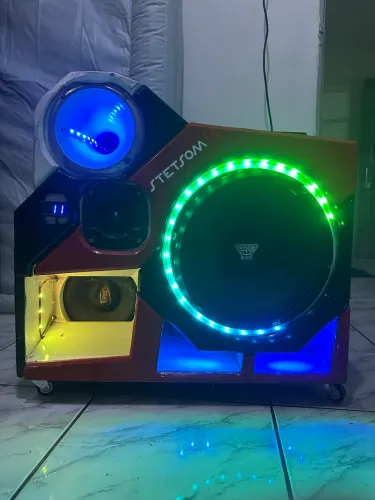 CAIXA TRIO! FAÇO TROCAS EM COMPUTADOR OU VÍDEO GAME