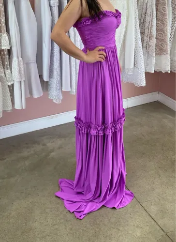 Vestido de festa fúcsia