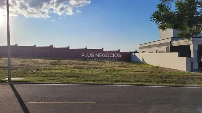 Terreno | À Venda | Alphaville Nova Esplanada 4 | 450 m²