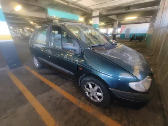 Renault Scenic RXE 2.0 8V 2000