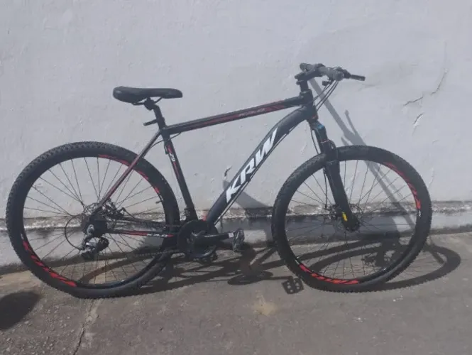 Bicicleta KRW X52 Aro 29 cor: preto/vermelho