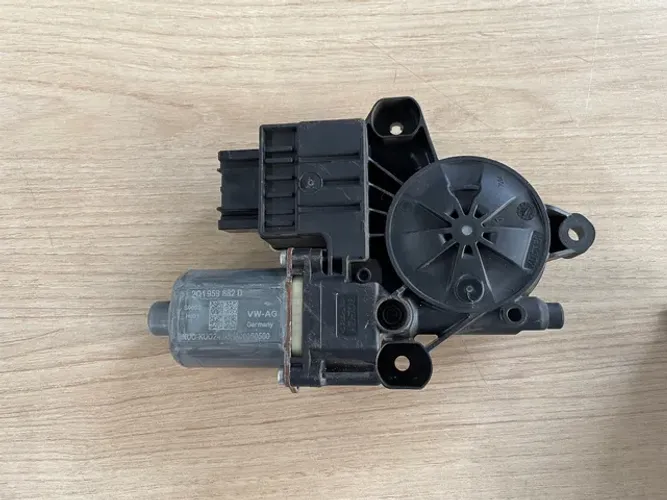 Motor engenho dianteiro direito polo 2q1959882d