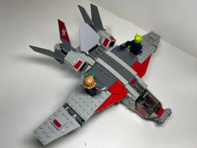 Lego 76127 Captain Marvel and The Skrull Attack (Capitã Marvel)