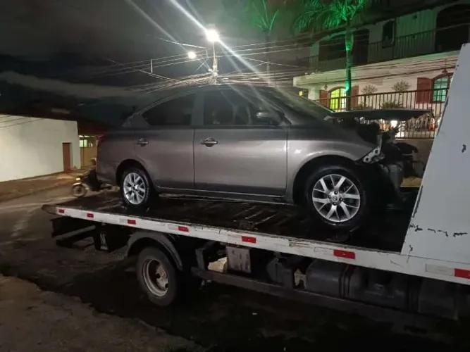 Sucata Nissan Versa 1.6 2017 automático para retirada de peças originais 
