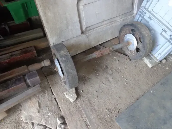 roda de borracha maciça industrial ferro fundido grande eixo fixo