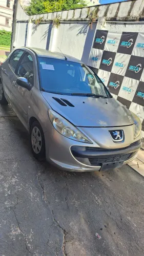 Sucata peças Peugeot 207 1.4 XR Motor Radiador Kit direcao Kit Ar Cambio Farol Portas