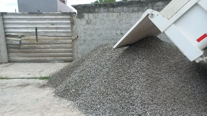 BRITA E CASCALHINHO PROMOÇÃO