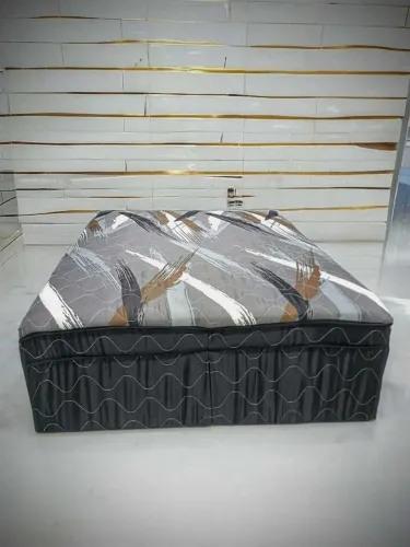 Cama box casal 6cm d33, pouca unidades